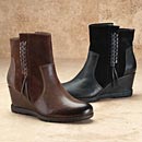 Earth Hilltopper Ankle Boots